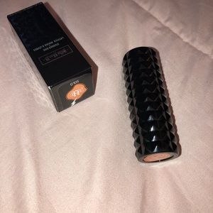 Kat Von D Studded Kiss Lipstick in Solo
